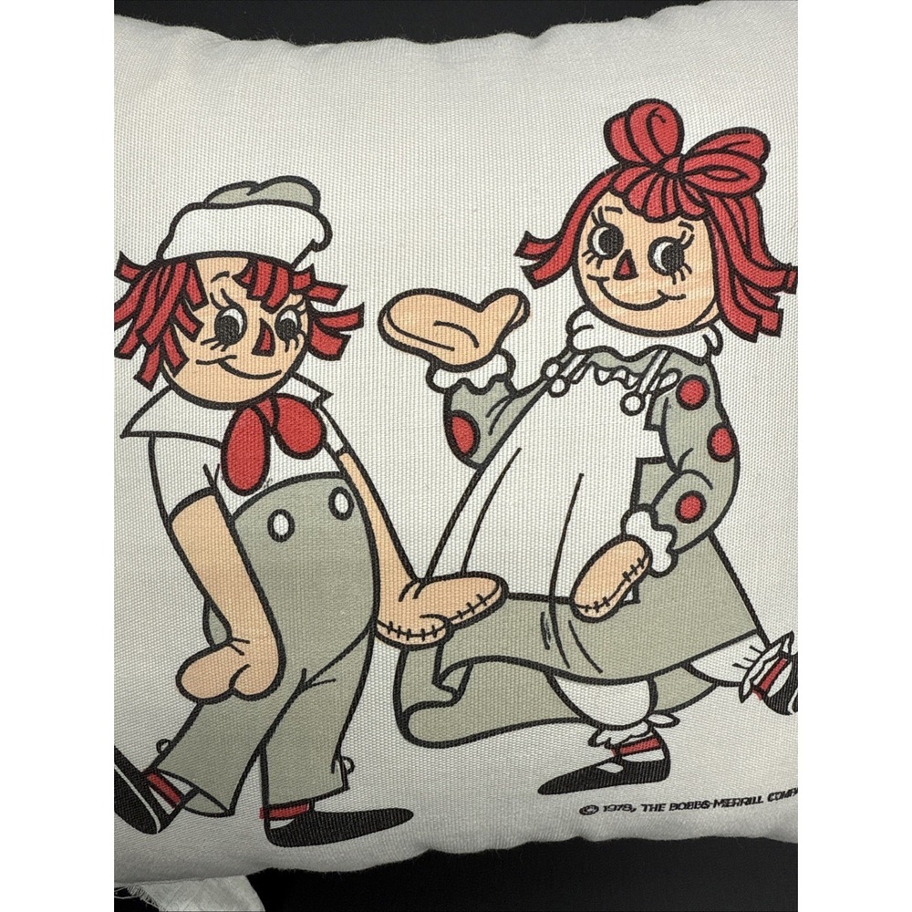 Vintage Raggedy Ann and Andy Throw Pillow Collectible 9 inches 1978 With Tag. - Picture 7 of 9